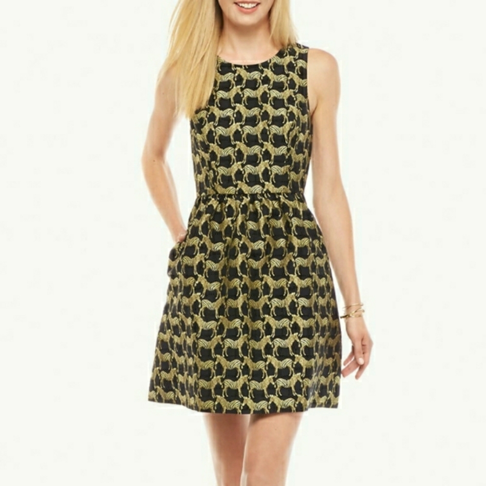 Dress - Picture 2 of 2